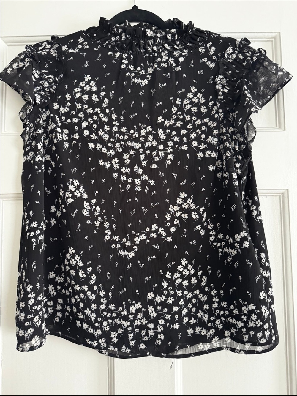 CeCe Black Floral Ruffle Sleeve Blouse